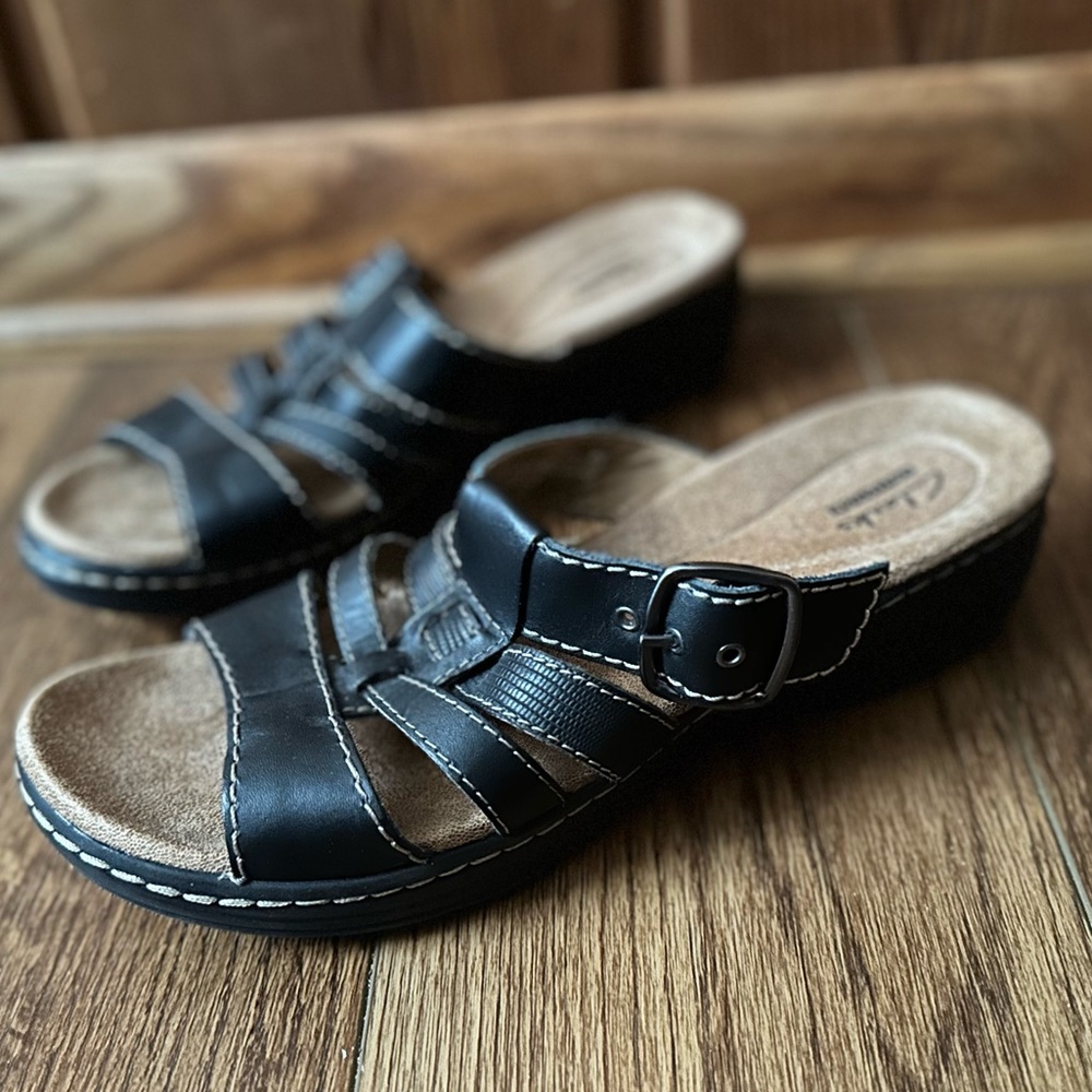 Clarks Hayla Black Leather Slip-On Comfortable Open-Back Sandals Women’s Size 8